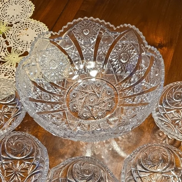 Vintage Imperial Serving Bowl And EAPG Desert Bowls - Picture 6 of 11